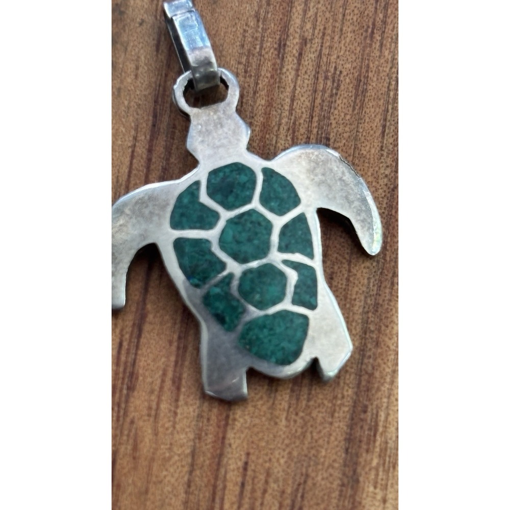 Sterling Silver & Green Turtle Dangle Earrings And Pendant Set - Picture 2 of 6
